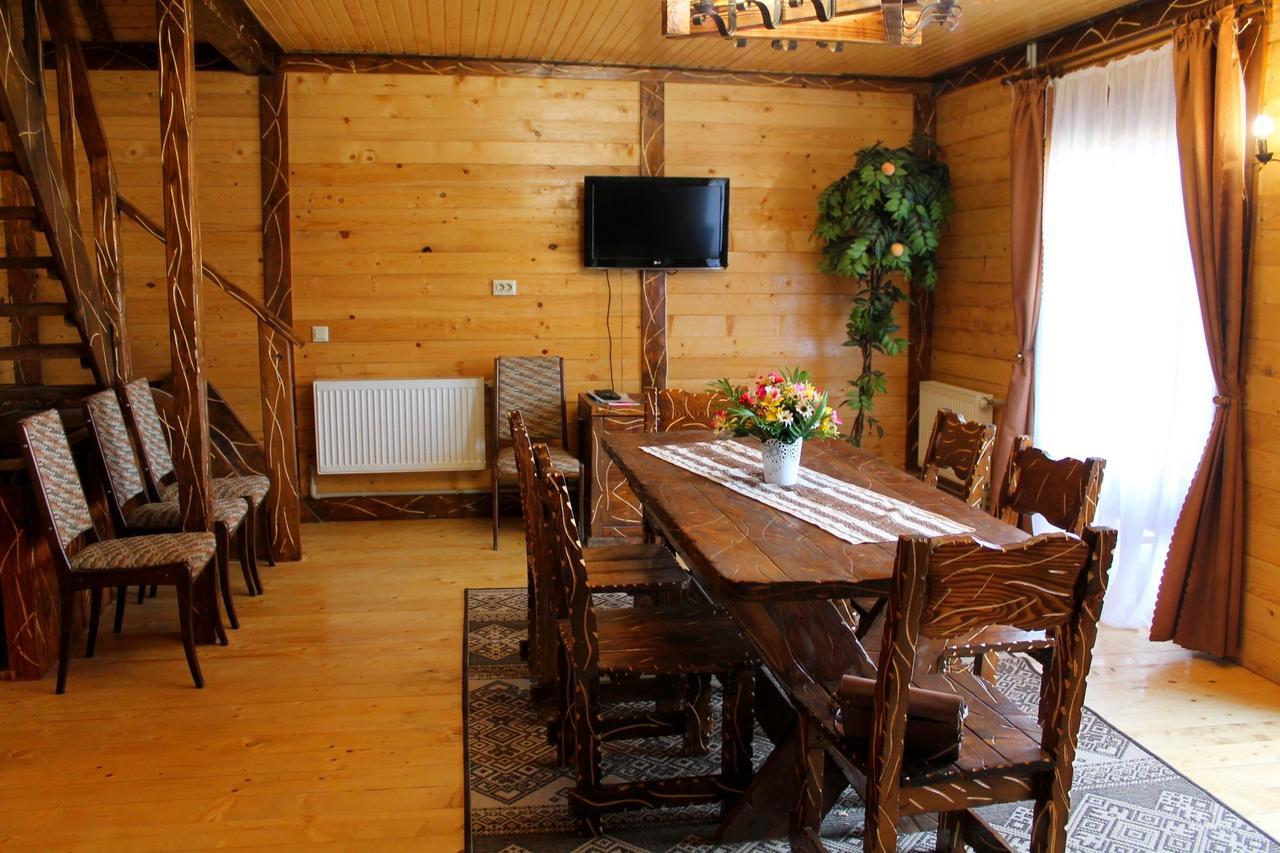 Szlachta Cottage Bukovel Exterior photo